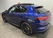 Alfa Romeo Stelvio 6