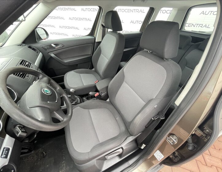Škoda Yeti SUV / Terénní 1,2 l 77 kw