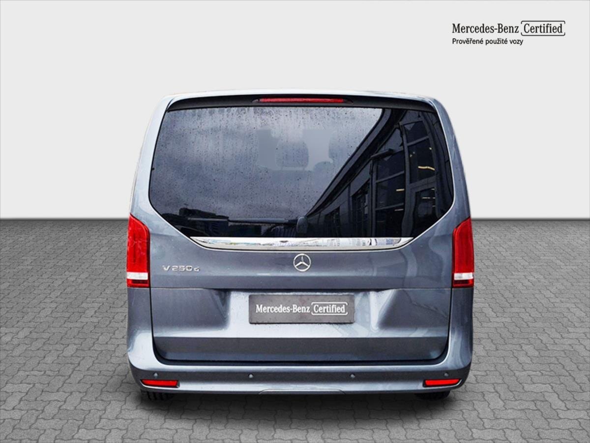 Mercedes-Benz Třídy V MPV 2,0 l 140 kw