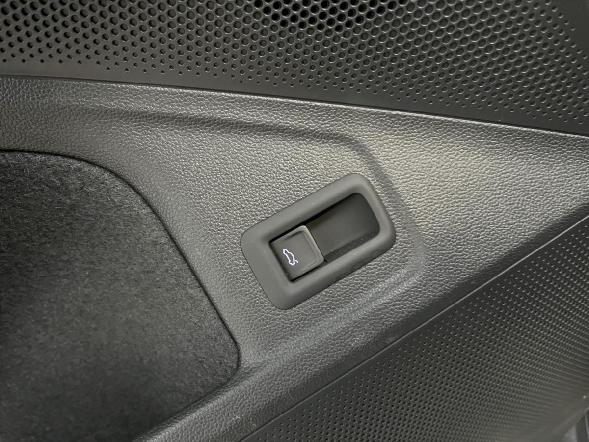 Škoda Superb Kombi 2,0 l 110 kw