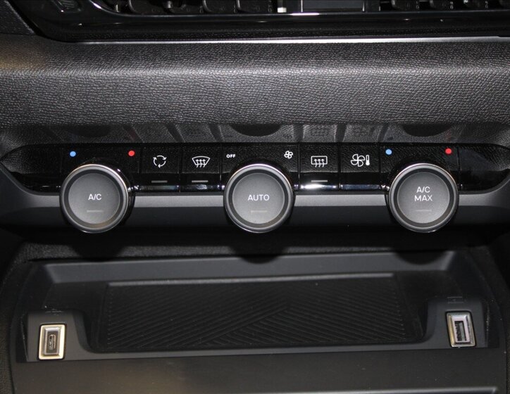 Citroën C4 Hatchback 1,2 l 96 kw