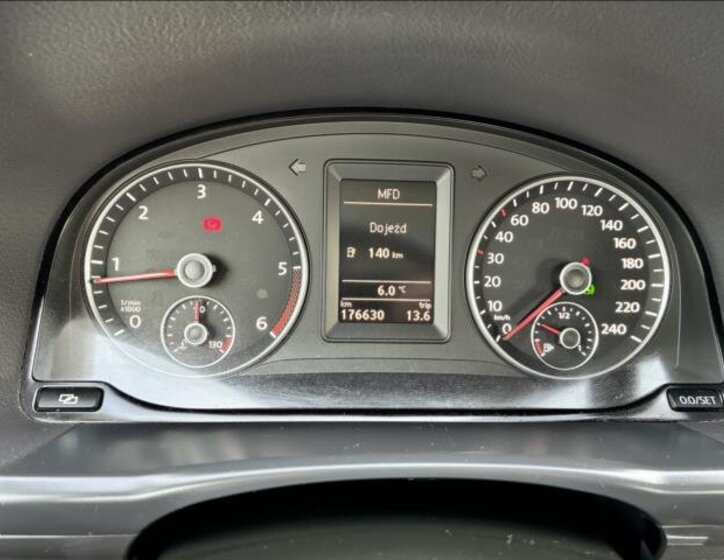 Volkswagen Touran MPV 2,0 l 103 kw