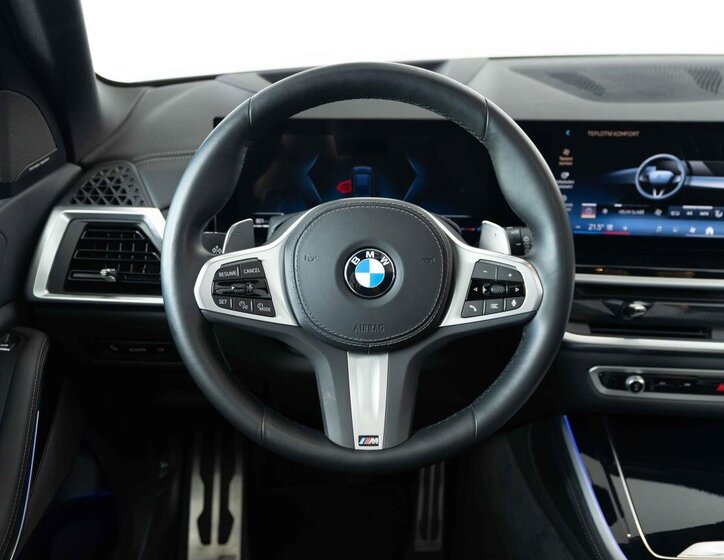 BMW X5 SUV 3,0 l 219 kw