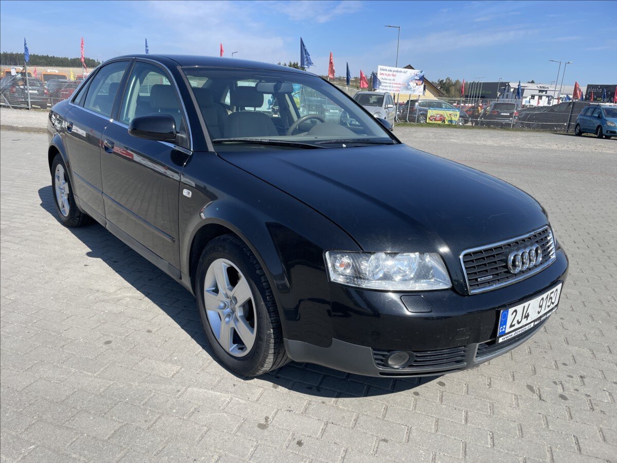 Audi A4 Sedan / Limuzína 1,8 l 110 kw
