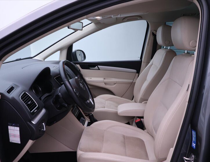 Volkswagen Sharan 13