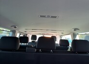 Volkswagen Caravelle 32