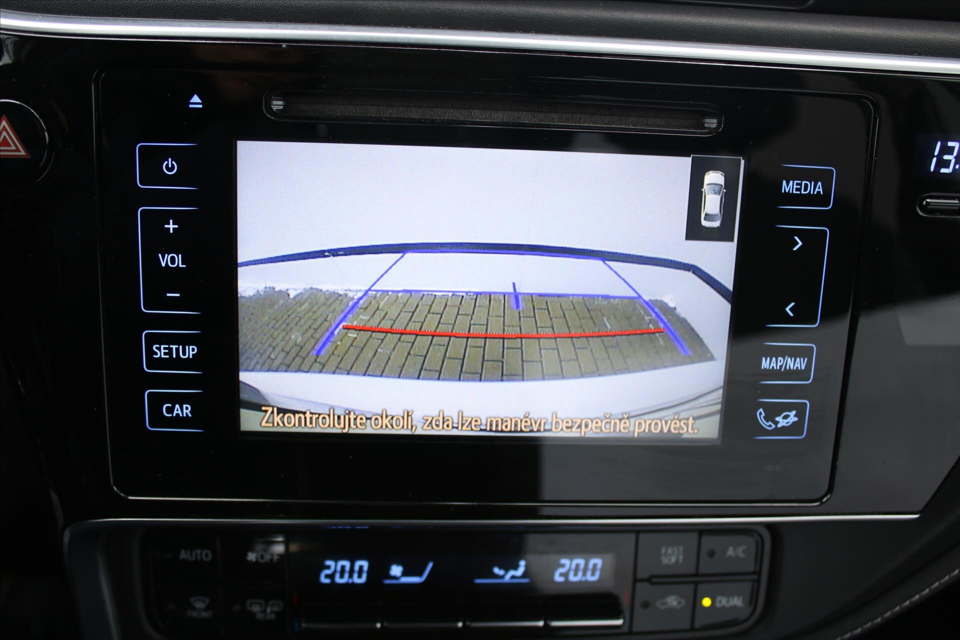 Toyota Corolla Sedan 1,6 l 97 kw