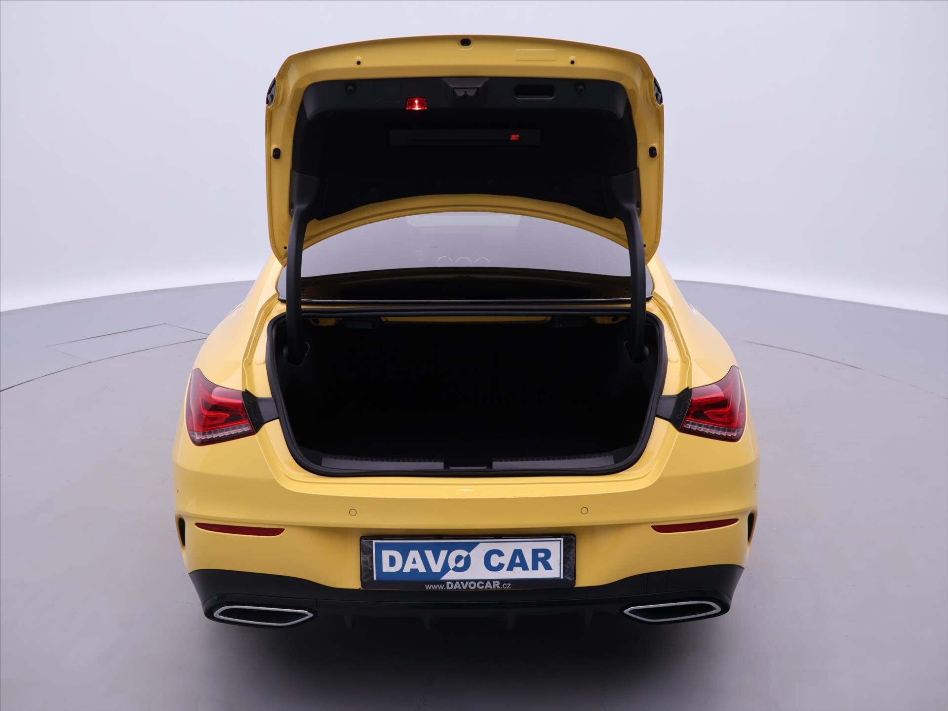 Mercedes-Benz CLA Sedan / Limuzína 2,0 l 140 kw