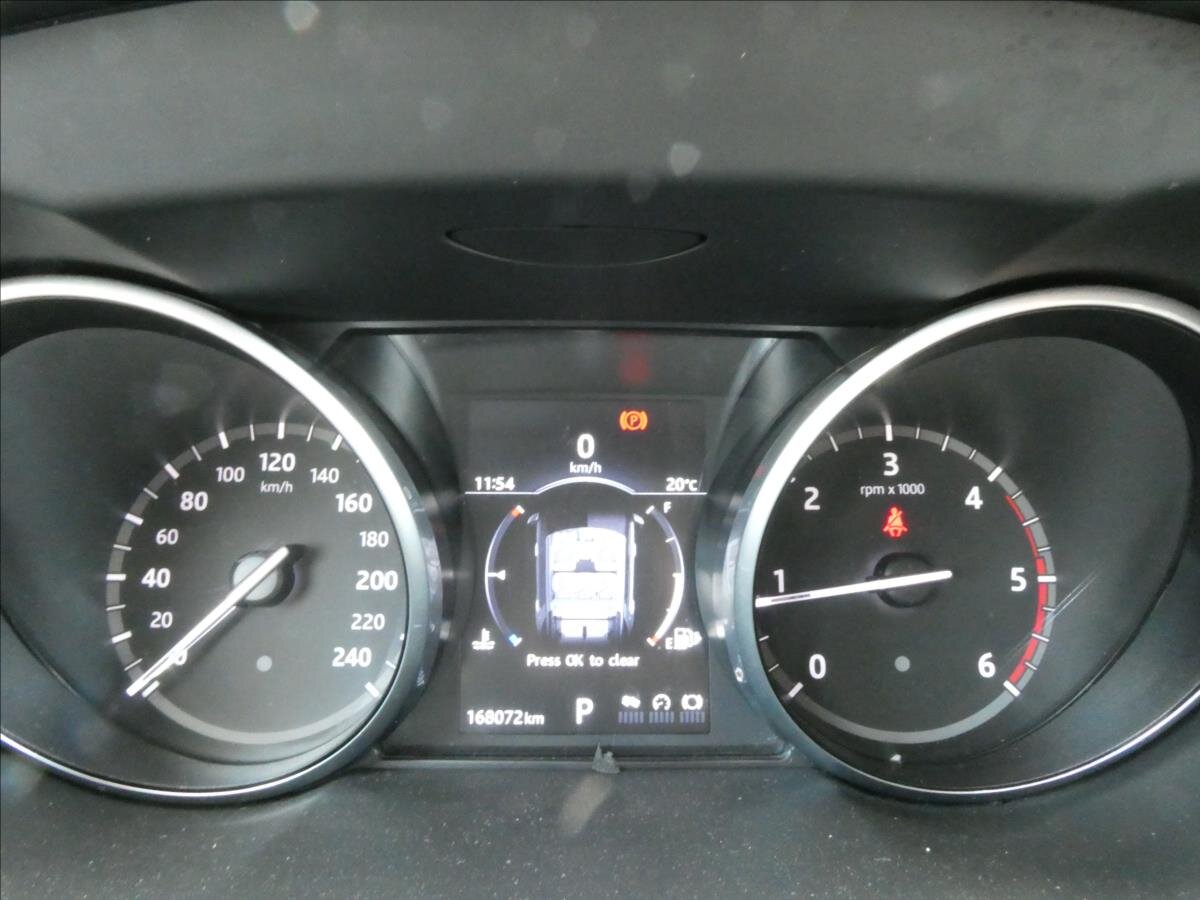 Land Rover Discovery Sport SUV / Terénní 2,0 l 110 kw