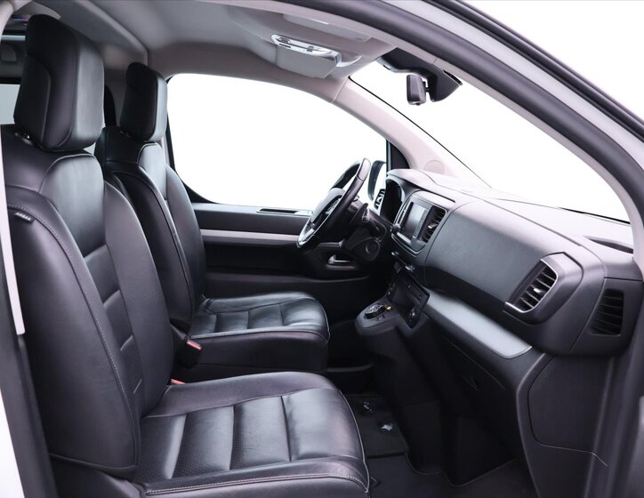 Citroën SpaceTourer MPV 2,0 l 130 kw