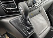 Ford Tourneo Custom 13