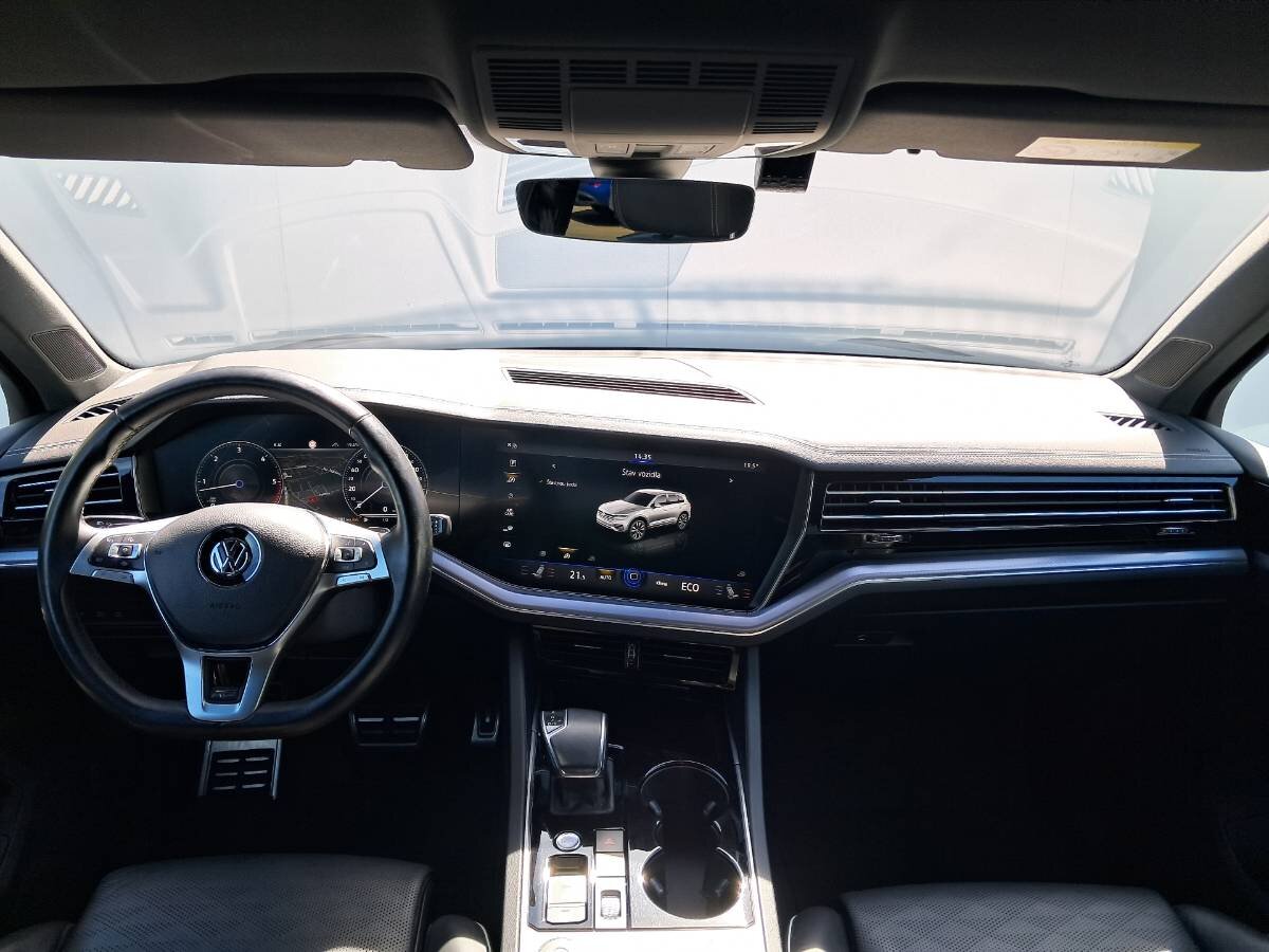 Volkswagen Touareg SUV / Terénní 3,0 l 210 kw