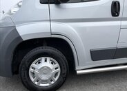 Peugeot Boxer Kombi 2,2 l 88 kw