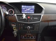 Mercedes-Benz Třídy E Sedan / Limuzína 3,0 l 170 kw