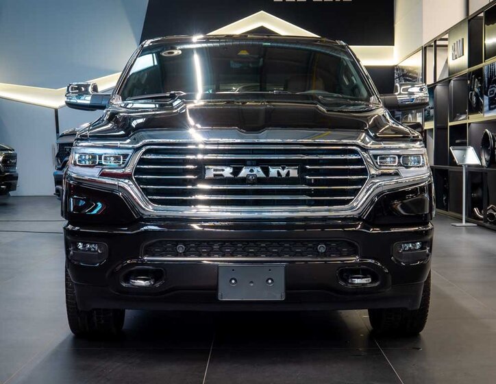 Dodge RAM Pick-up 5,7 l 291 kw