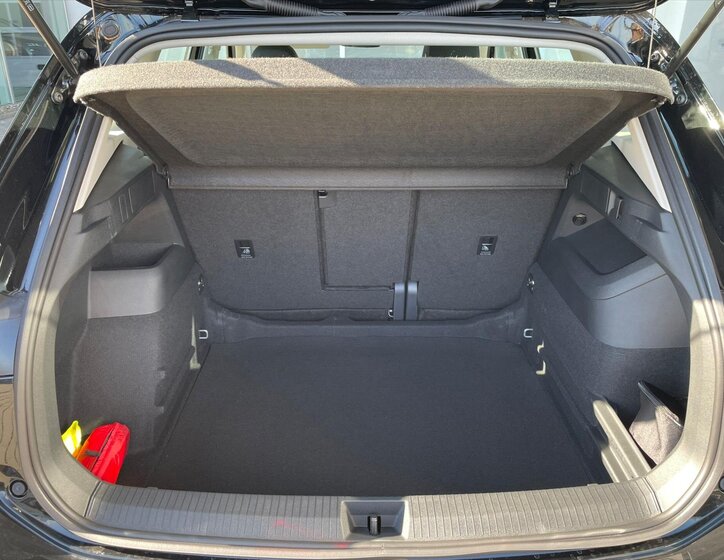 Volkswagen Tiguan SUV 1,5 l 96 kw