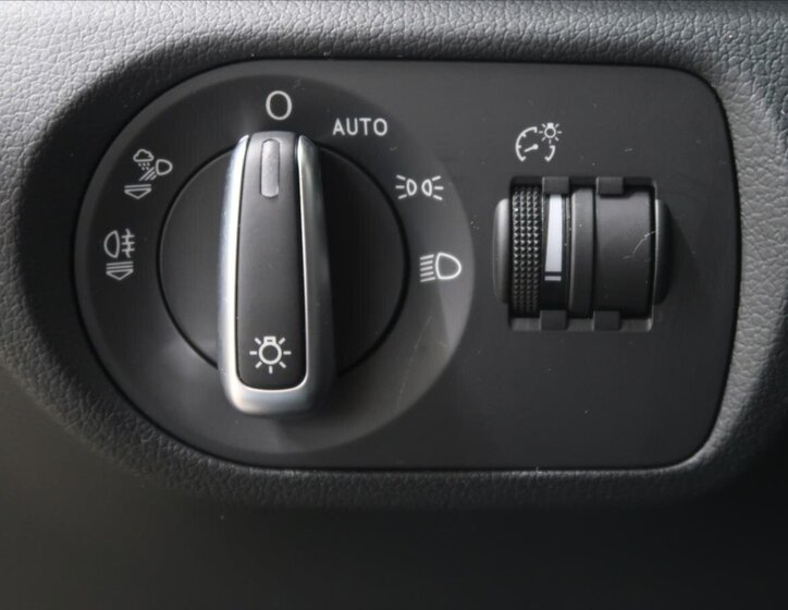 Audi Q3 SUV / Terénní 1,4 l 110 kw