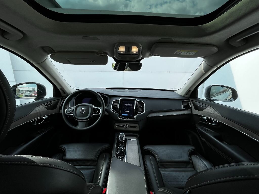 Volvo XC90 SUV / Terénní 2,0 l 335 kw