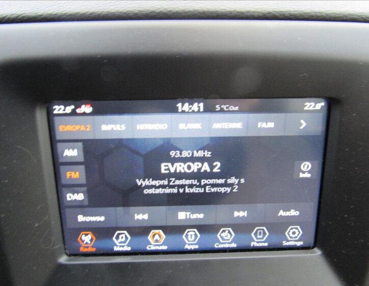 Jeep Compass SUV 1,4 l 103 kw