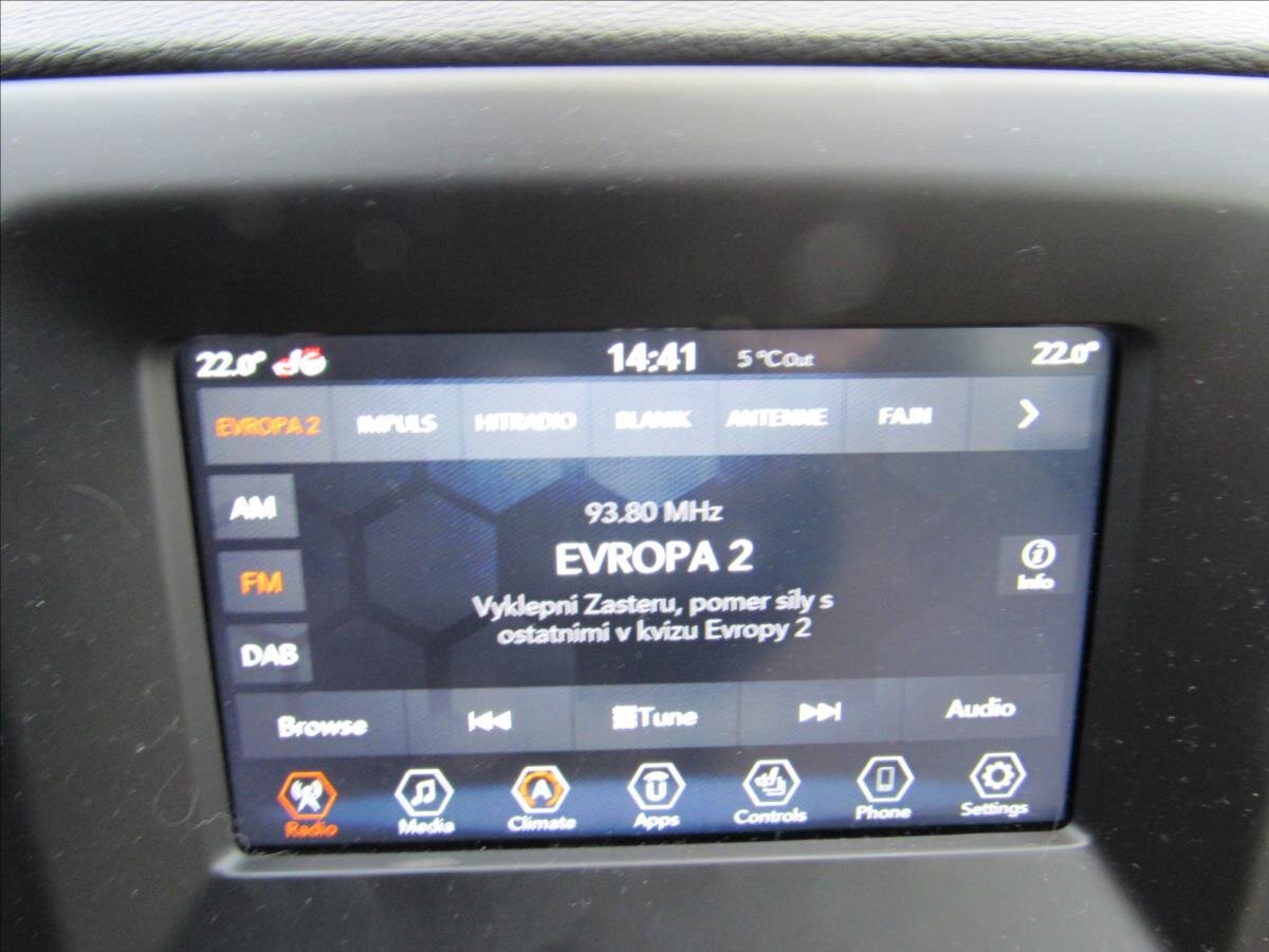 Jeep Compass SUV 1,4 l 103 kw