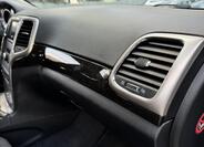 Jeep Grand Cherokee 31