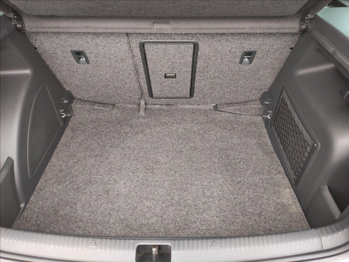 Škoda Rapid Hatchback 1,2 l 81 kw