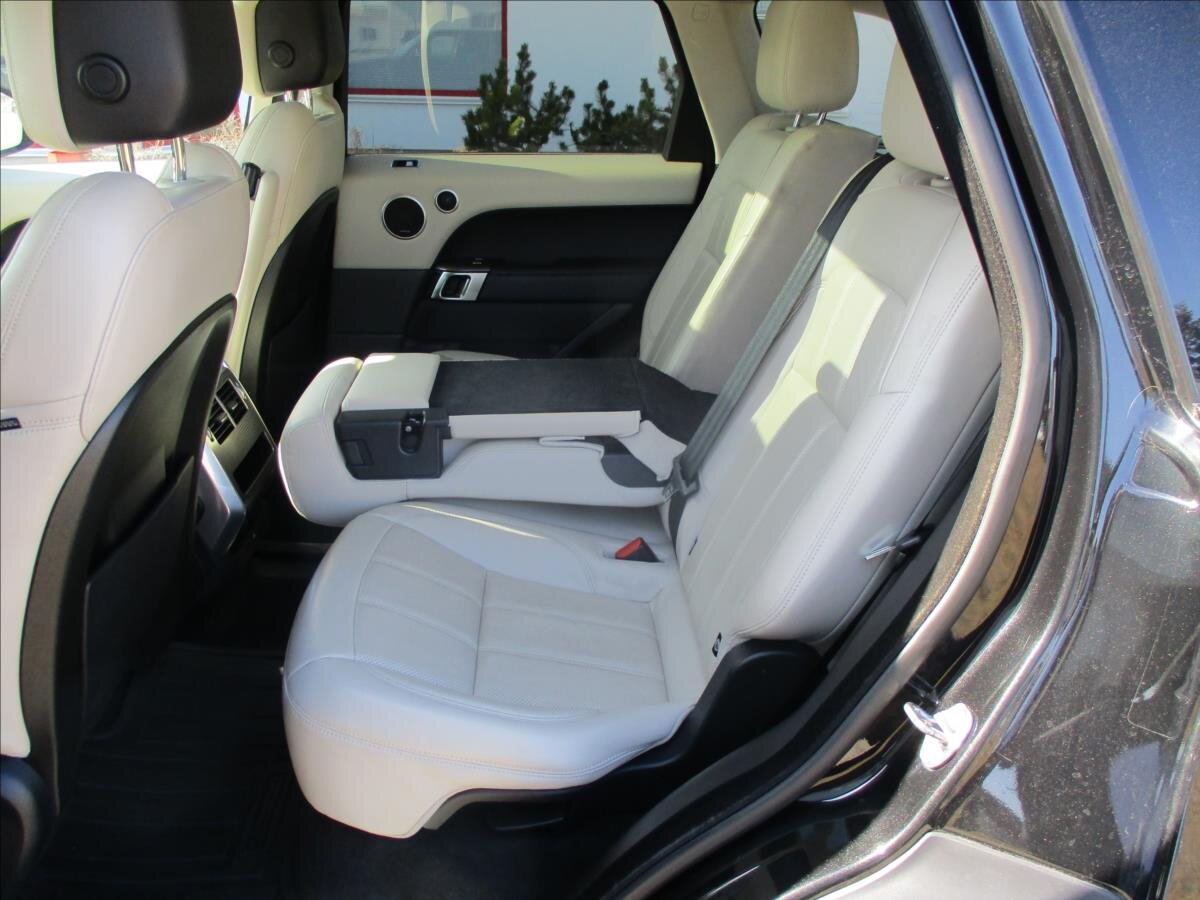 Land Rover Range Rover Sport SUV / Terénní 3,0 l 183 kw