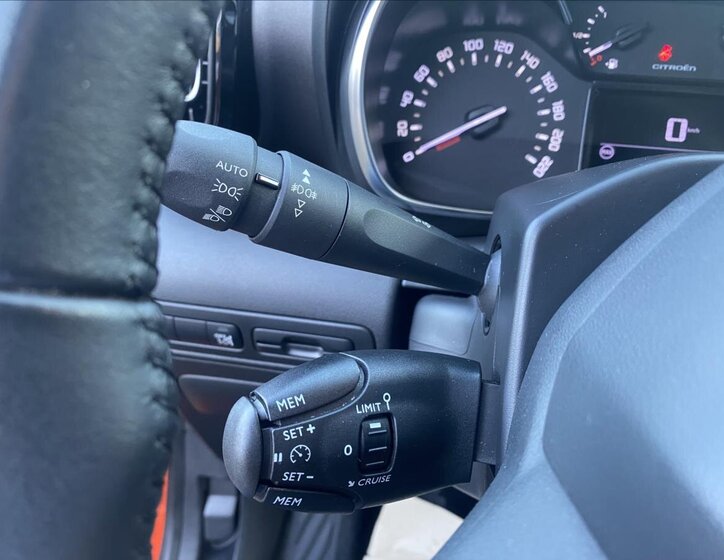 Citroën C3 Aircross SUV / Terénní 1,2 l 81 kw