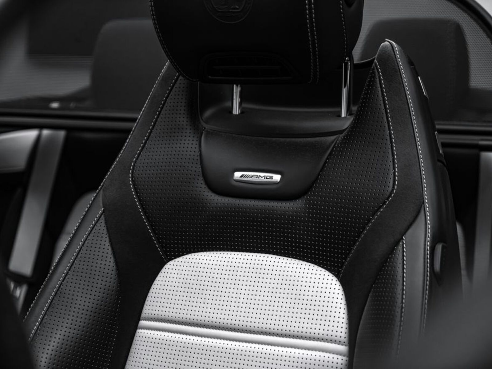 Mercedes-Benz Třídy C 27