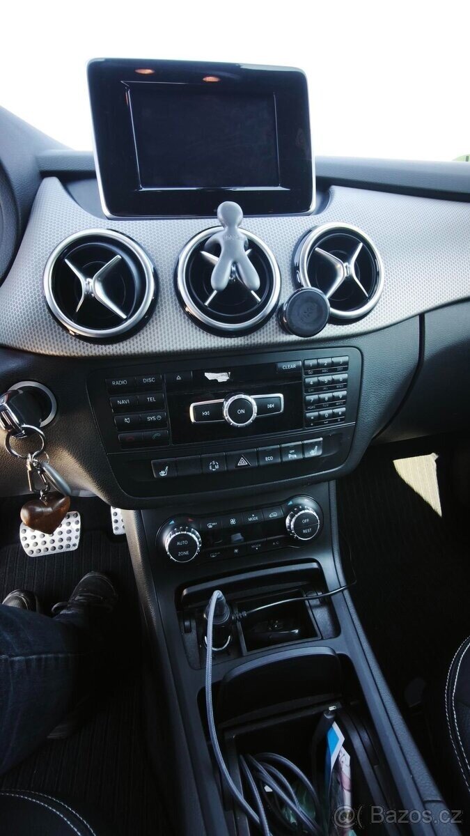 Mercedes-Benz AMG One SUV / Terénní 0,0 125 kw