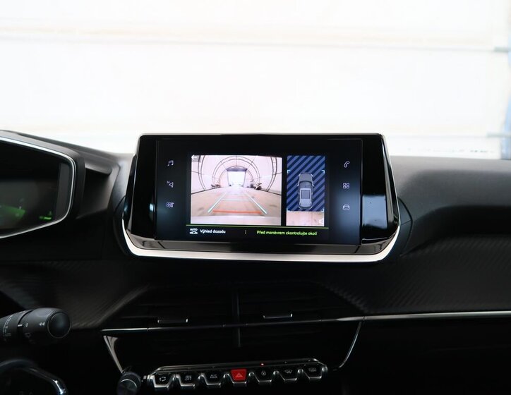 Peugeot 2008 SUV 1,2 l 74 kw