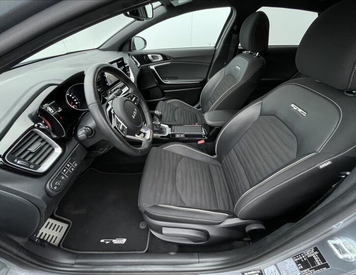 KIA ProCeed Hatchback 1,5 l 118 kw