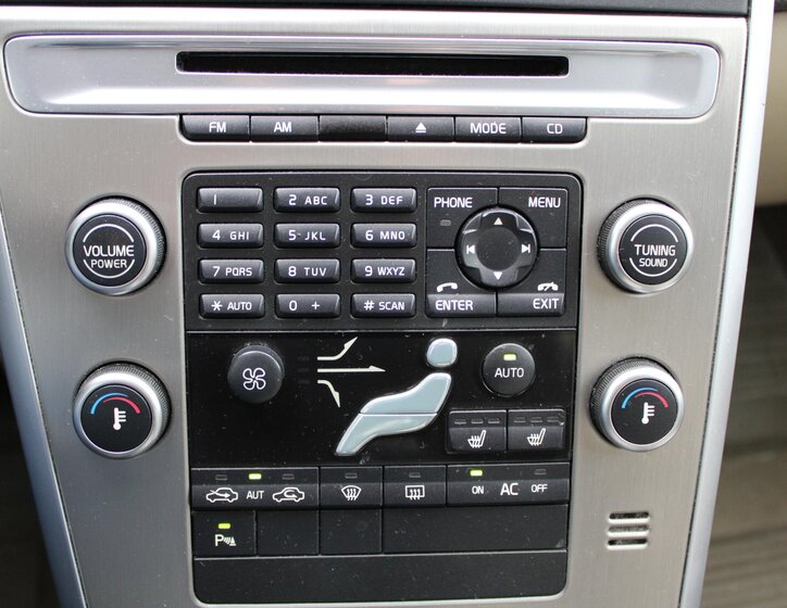 Volvo XC60 SUV / Terénní 2,4 l 129 kw