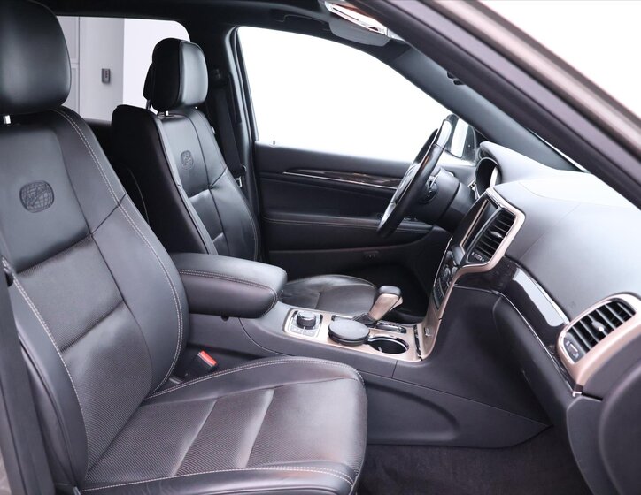 Jeep Grand Cherokee SUV / Terénní 3,0 l 184 kw