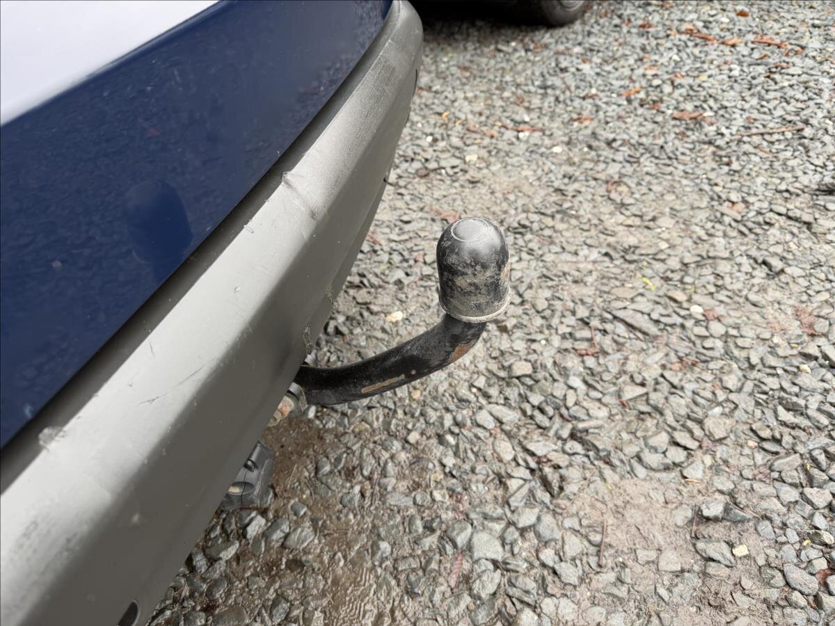 Ford S-MAX MPV 2,2 l 147 kw