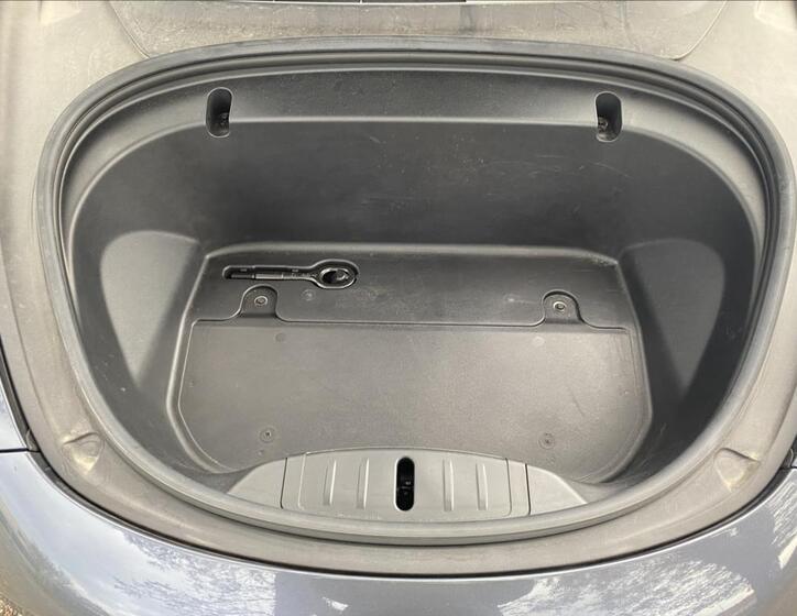 Tesla Model 3 44