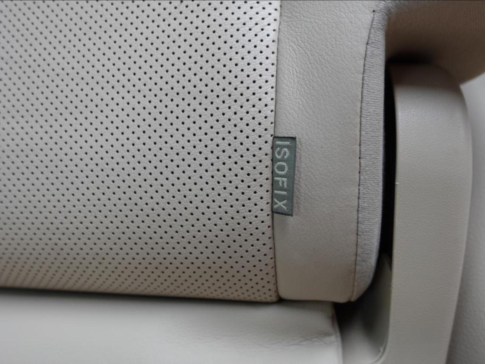 Toyota Land Cruiser 35