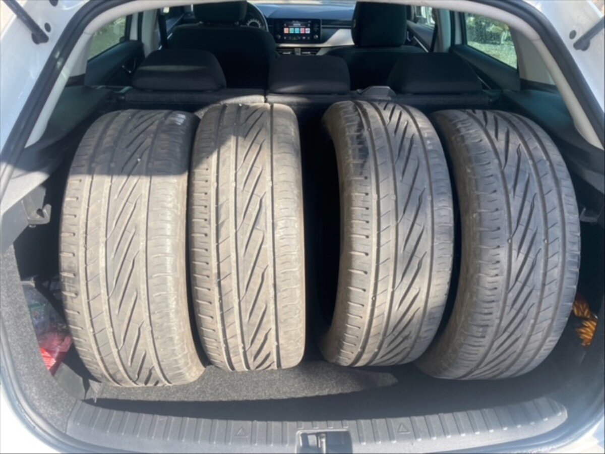 Škoda Scala Hatchback 999,0 81 kw