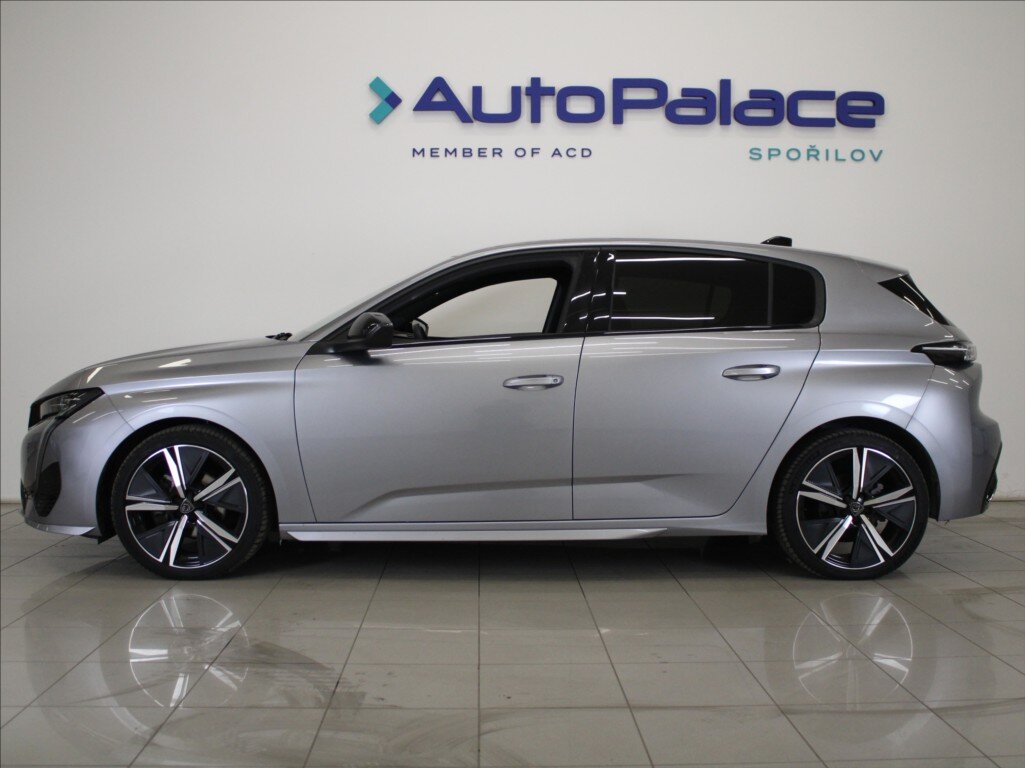 Peugeot 308 Hatchback 1,2 l 96 kw