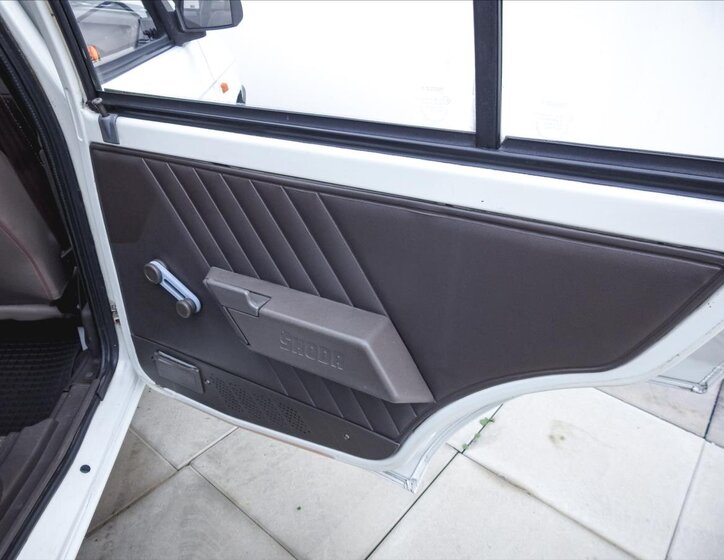 Škoda Favorit Hatchback 1,3 l 46 kw