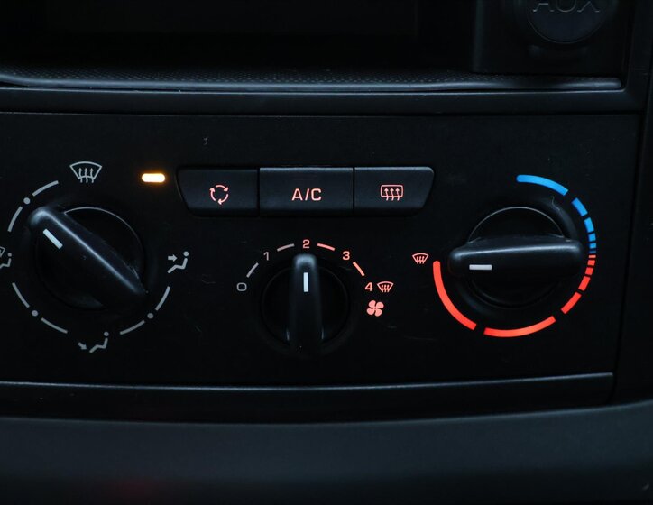 Peugeot Partner Kombi 1,6 l 88 kw