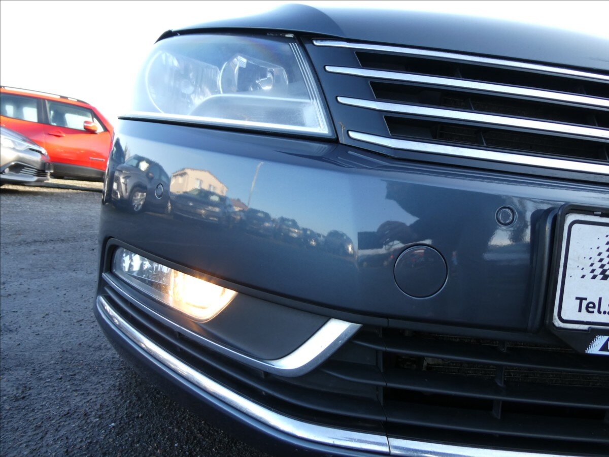 Volkswagen Passat Kombi 1,4 l 90 kw