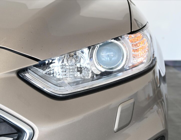 Ford Mondeo Kombi 2,0 l 110 kw