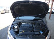 Volkswagen Golf Kombi 1,6 l 81 kw