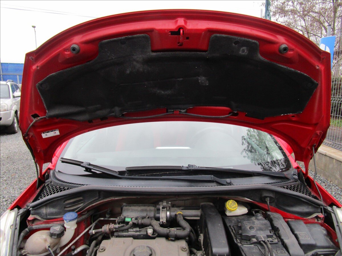 Peugeot 207 Kombi 1,4 l 54 kw