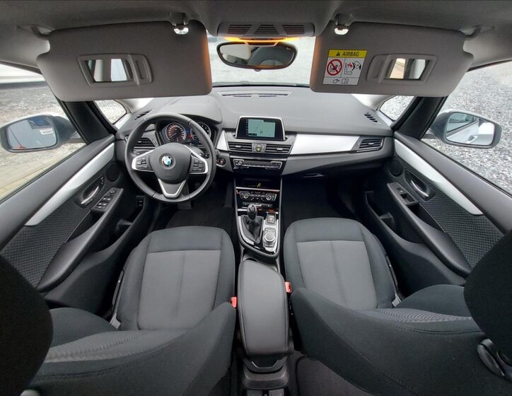 BMW Řada 2 MPV 1,5 l 80 kw