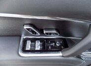 Land Rover Range Rover SUV 4,4 l 390 kw