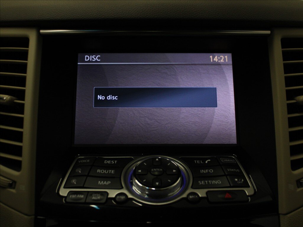 Infiniti QX70 SUV / Terénní 3,0 l 175 kw