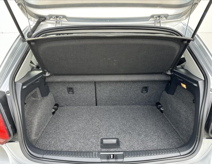 Volkswagen Polo Hatchback 1,6 l 66 kw