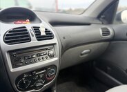 Peugeot 206 Hatchback 1,4 l 50 kw